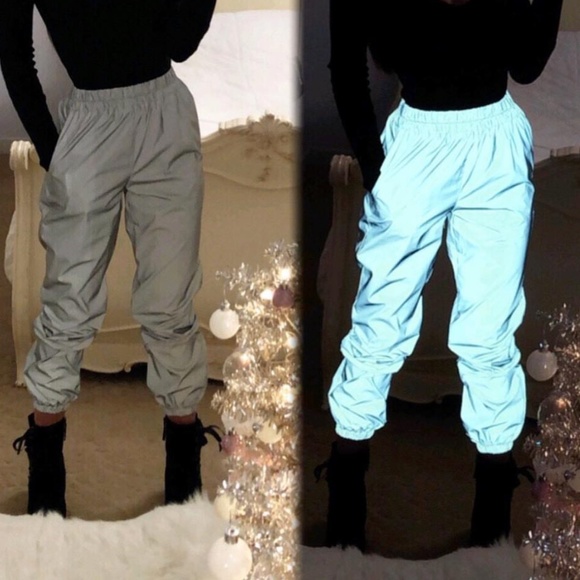 DDMINE Look At Your Reflection Joggers- Silver/Reflective With Flash - Picture 1 of 5